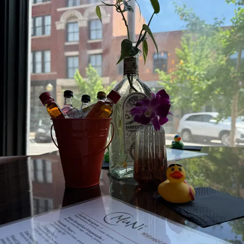 MuNi KC bar moment